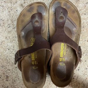 Birkenstock’s size 40
